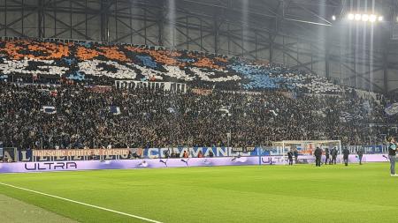 24-OM-LYON 01.jpg